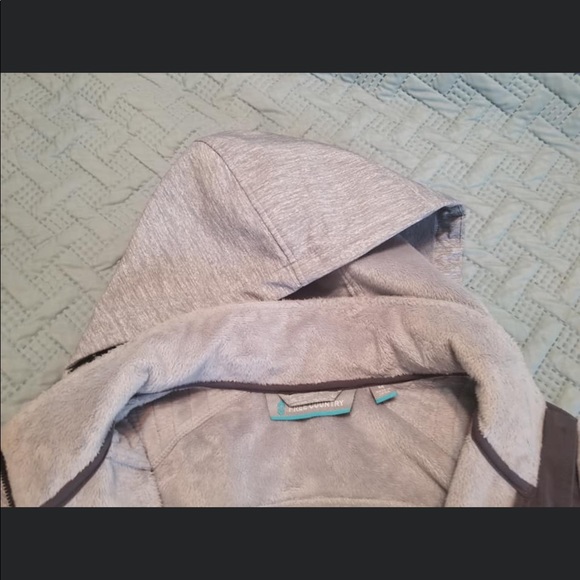 Silver and gray rain jacket - Picture 3 of 4